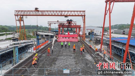 广湛高铁六标阳江制梁场箱梁预制任务完成。中铁北京局 供图